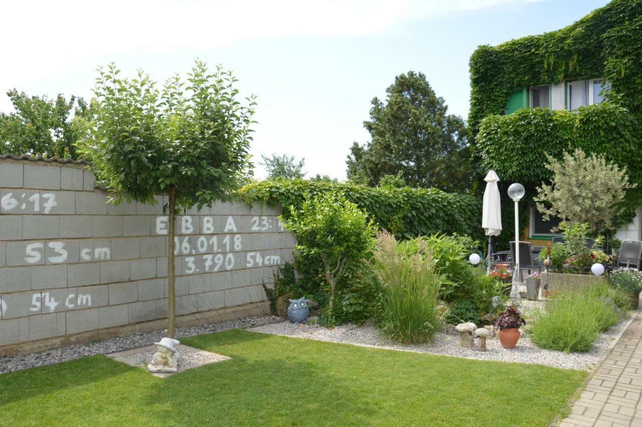 Gaestehaus Schmidt Podersdorf am See Eksteriør bilde